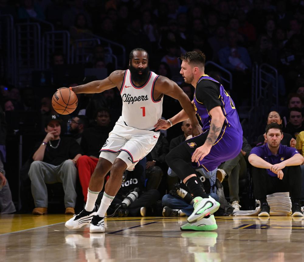 为西藏地震灾区捐款的三位体育明星点赞.